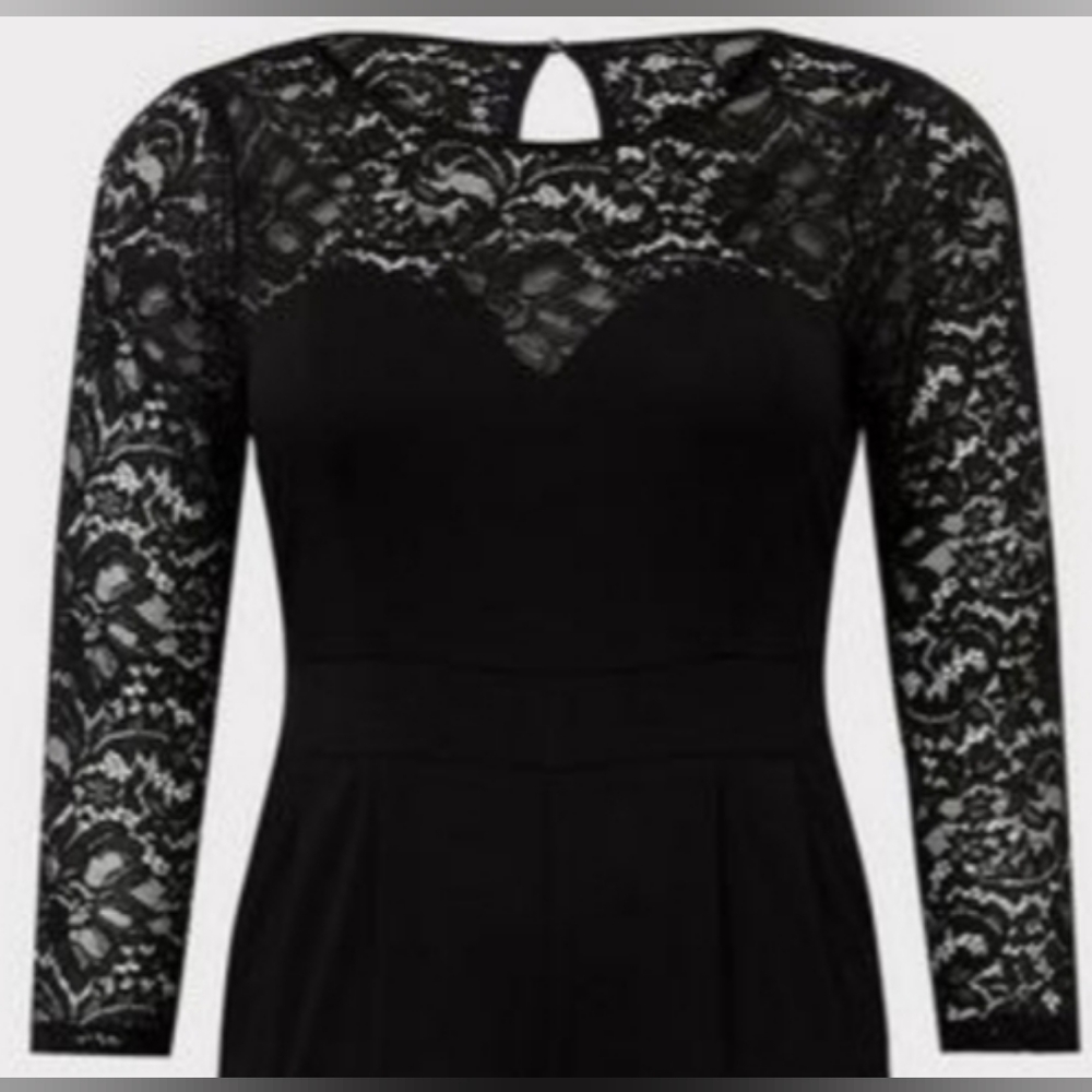 Torrid, NWOT, Black Lace Sweetheart Bodice Challis, Wide Leg Jumpsuit, Size 3X - Picture 3 of 9